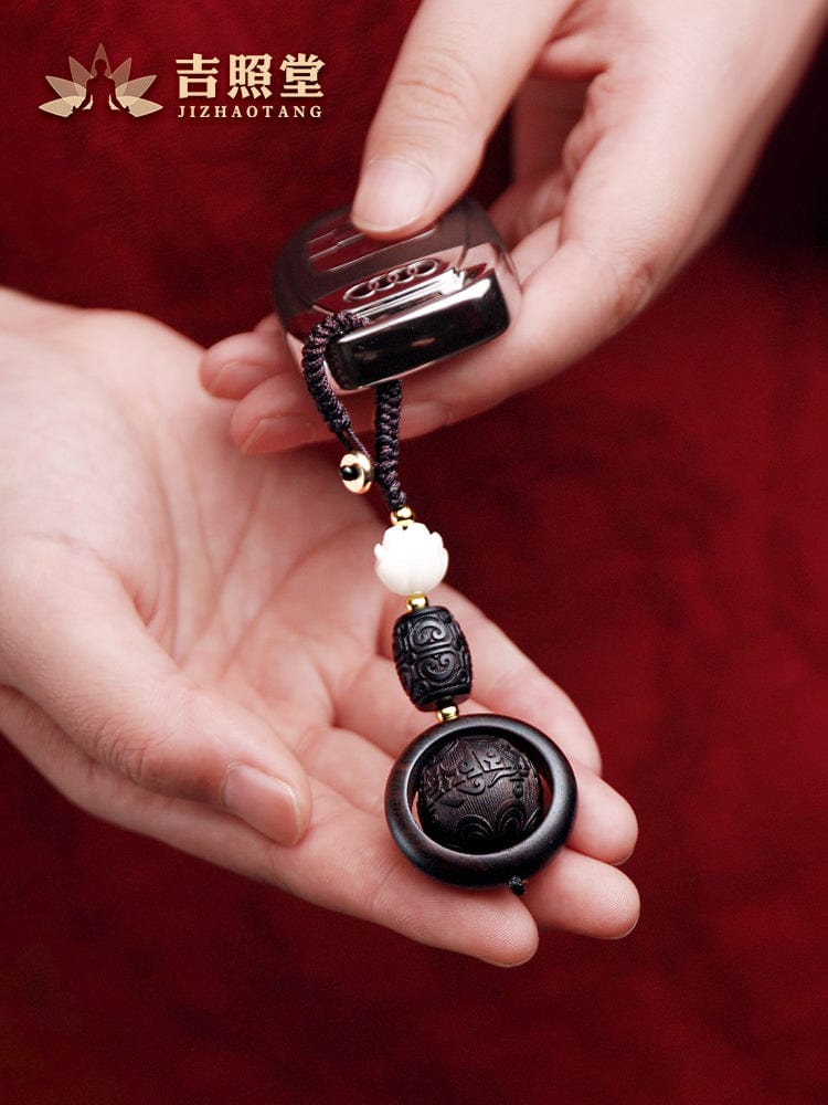 Ji Zhaotang cinnabar key chain Pixiu black purple sandalwood car accessories creative key chain pendant male and female jewelry 